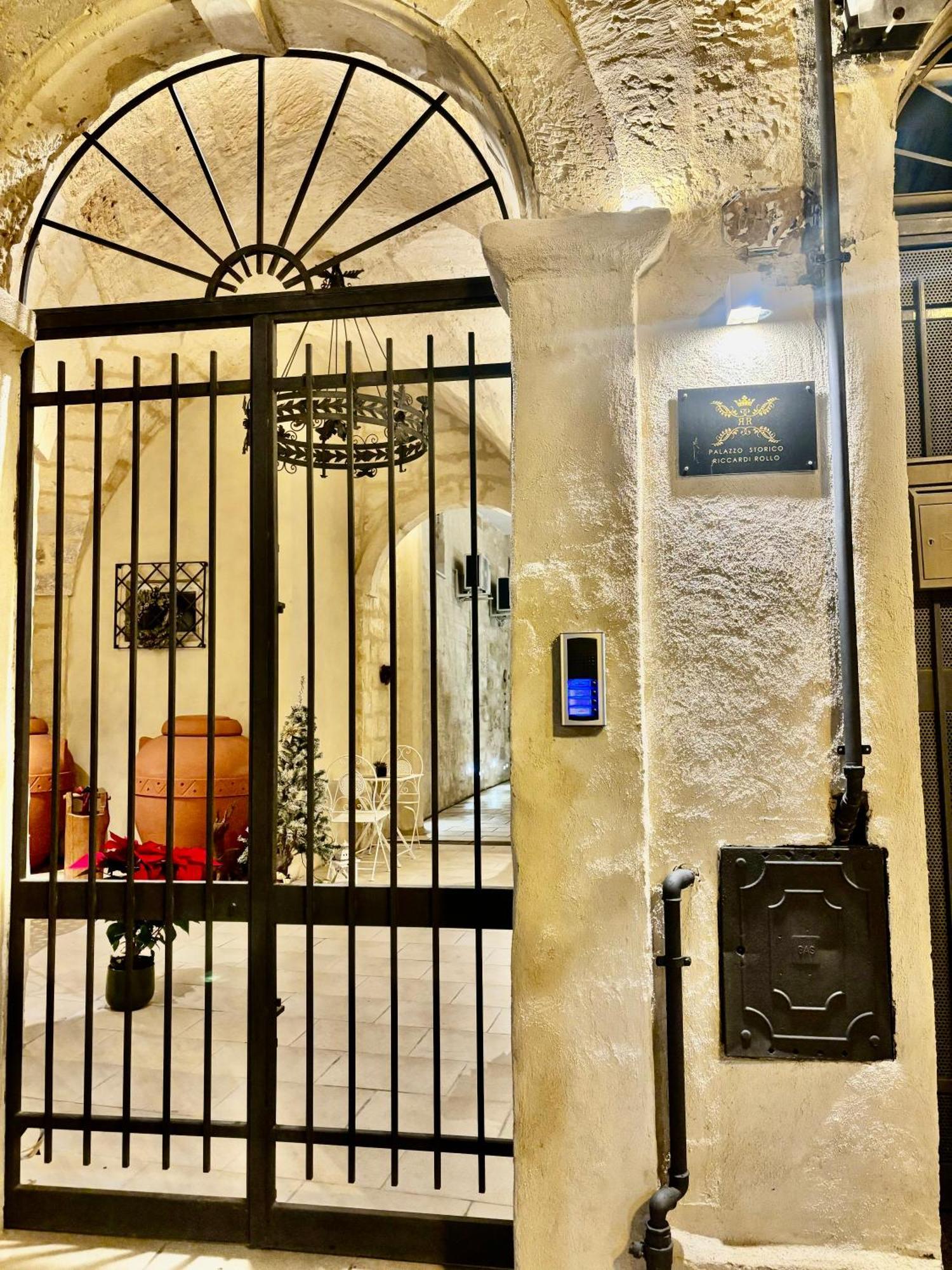 Palazzo Storico Riccardi Rollo Apartment San Cesario di Lecce Exterior photo